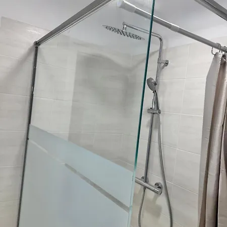 דירה Le Beausejour ! Beaux Volumes, Ideals Pour Un Sejour Confortable Et Reposant סנט-הרבלן