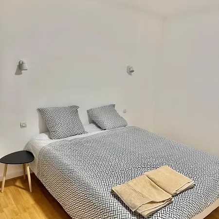 Le Beausejour ! Beaux Volumes, Ideals Pour Un Sejour Confortable Et Reposant דירה *