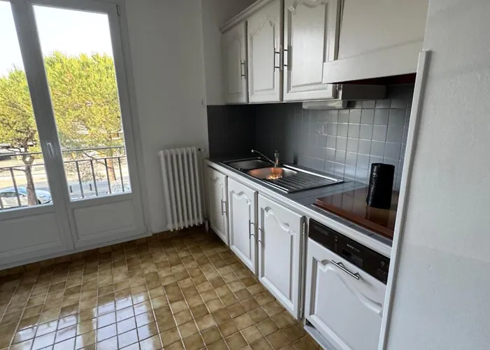 Le Beausejour ! Beaux Volumes, Ideals Pour Un Sejour Confortable Et Reposant *